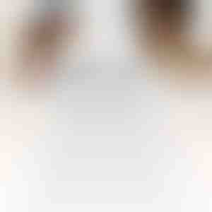 Juhtmevabad kõrvaklapid White Pods