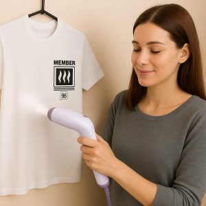 Käeshoitav rõivaste auruti STEAMY