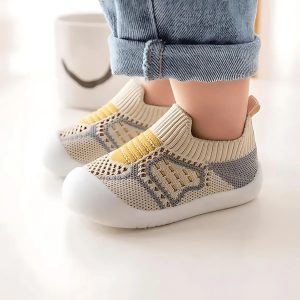 Mugavad beebi kõndimissussid | MESHSTEPS